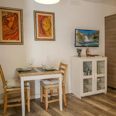 아파트 Waterfall Vicolo V *